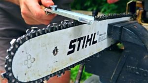 How To Use a ChainSaw Depth Gauge